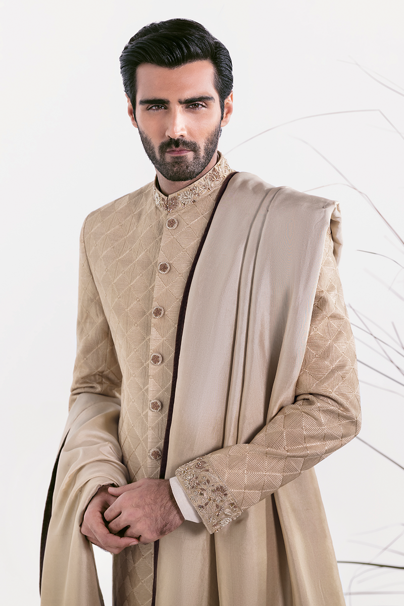 GOLD GRADIENT EMBROIDERED SHAWL
