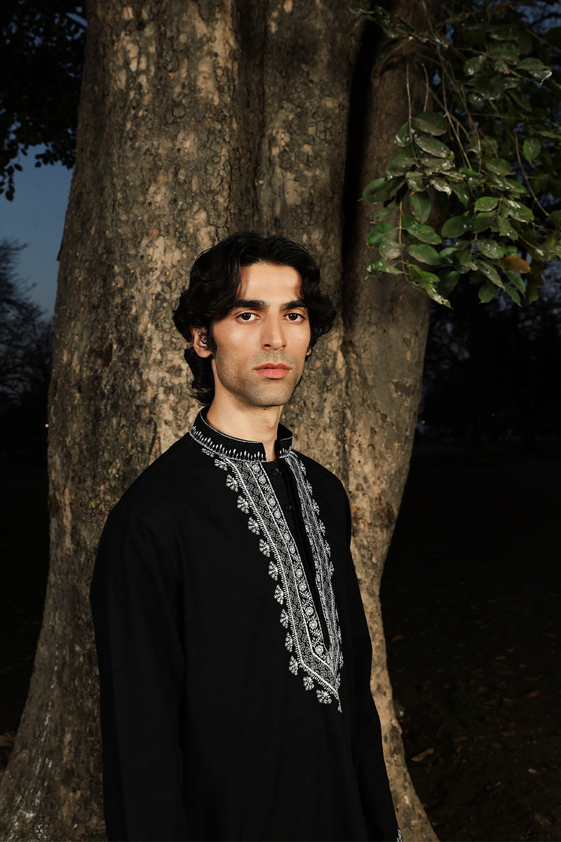BLACK KURTA PAJAMA