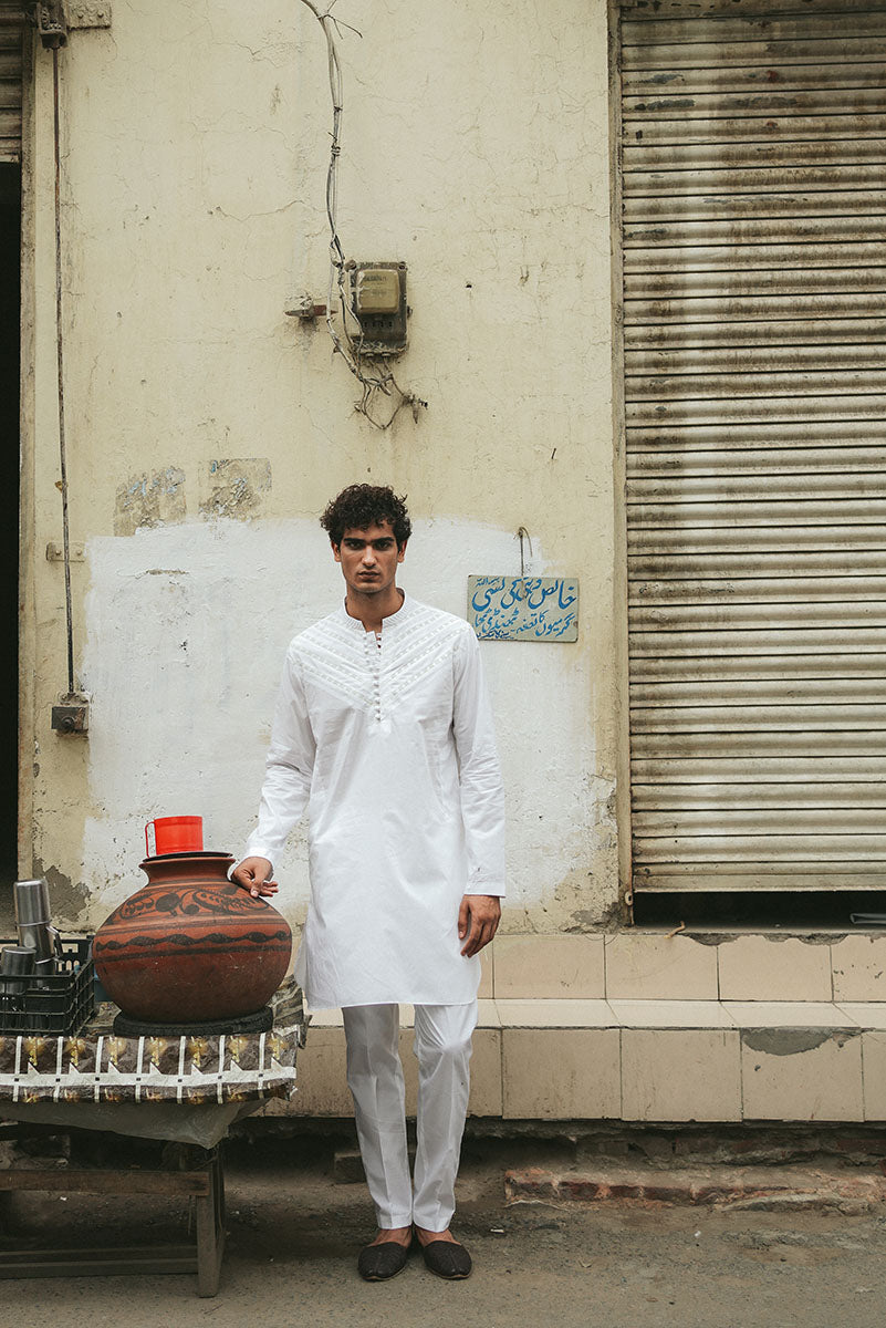 STRIPED FRONT PANEL KURTA TROUSER
