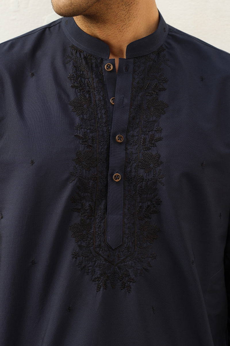NAVY BLUE EMBROIDERED KURTA PAJAMA