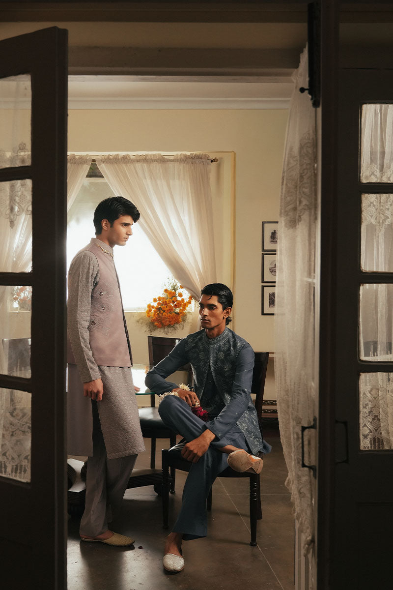 KAMAL' KURTA PAJAMA