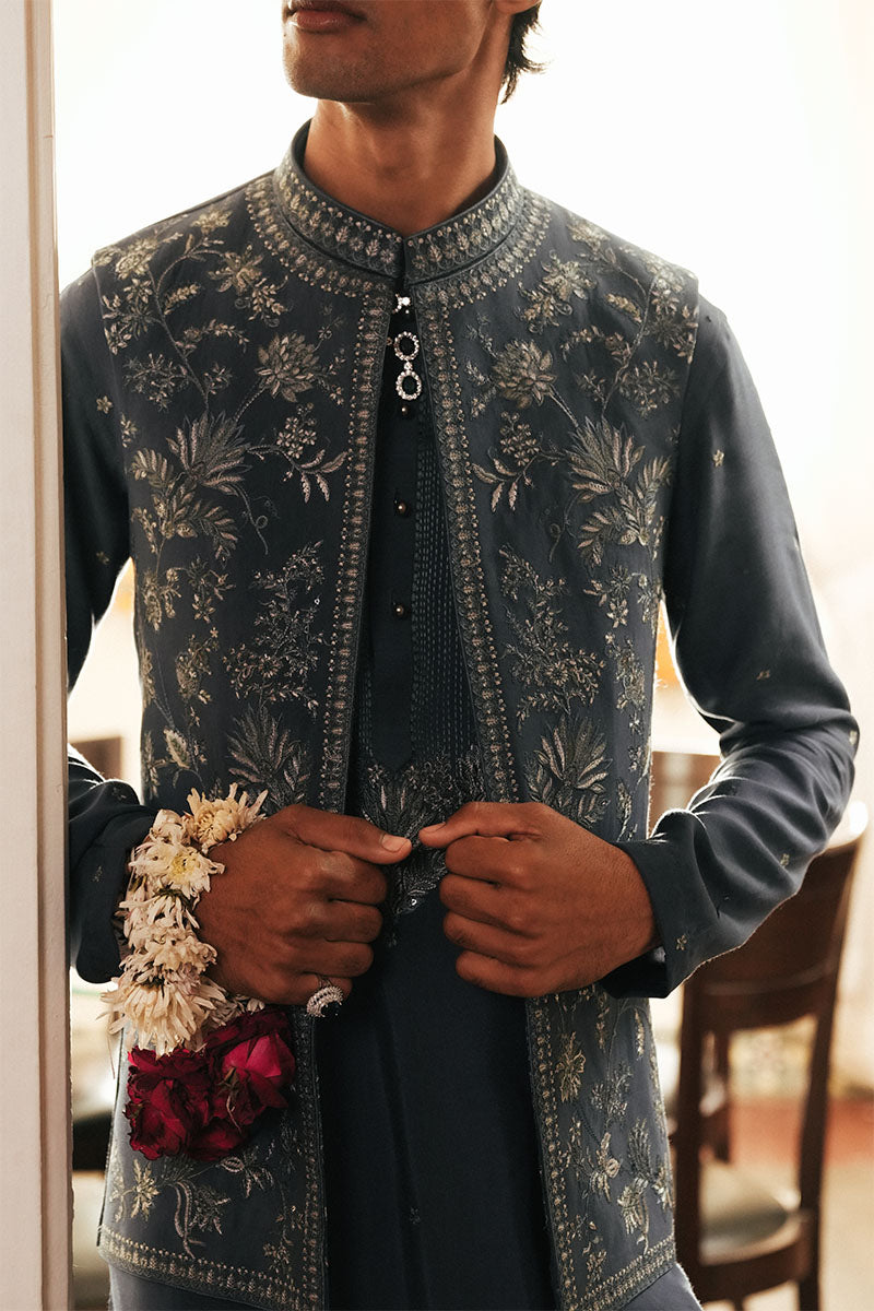 KAMAL' KURTA PAJAMA