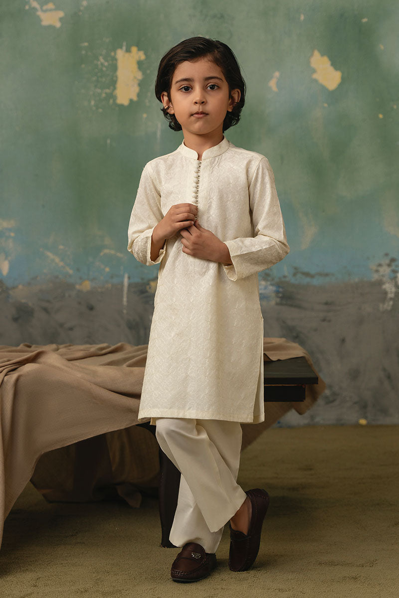 Ivory White Embroidered Kurta Pajama