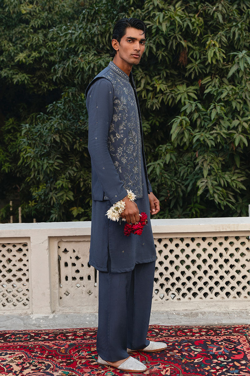 KAMAL' KURTA PAJAMA
