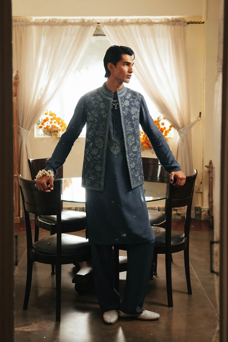 KAMAL' KURTA PAJAMA