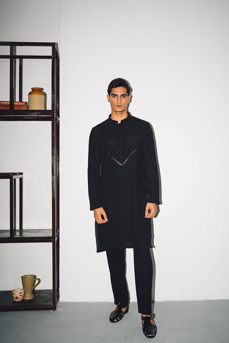 BLACK KURTA PAJAMA